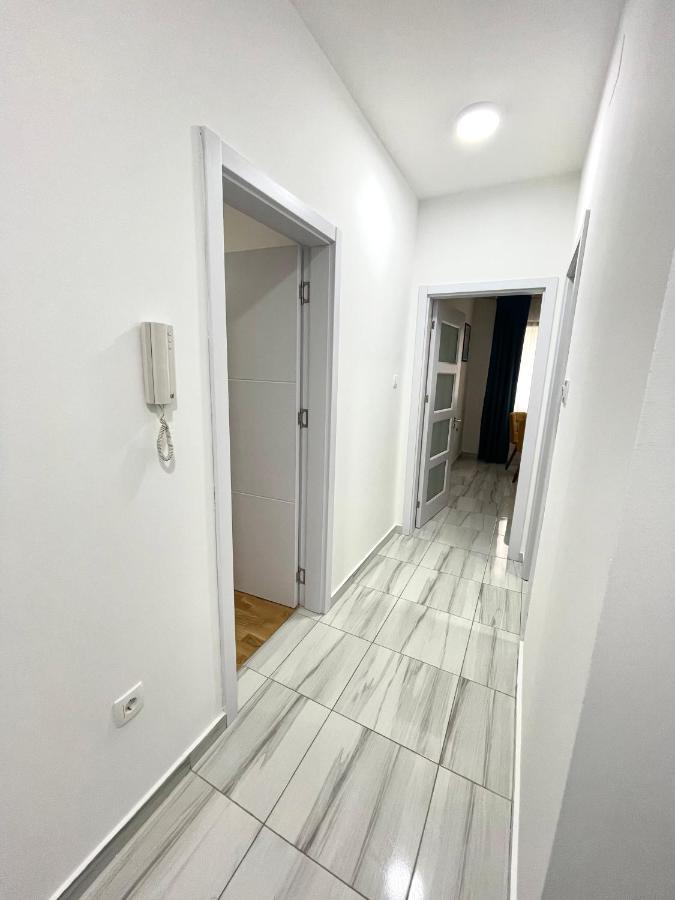 Apartmani Zecevic Nikšić Zewnętrze zdjęcie